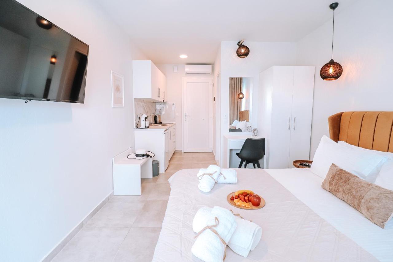 Sithon Diamond Suites 2 Nikiti  Eksteriør billede